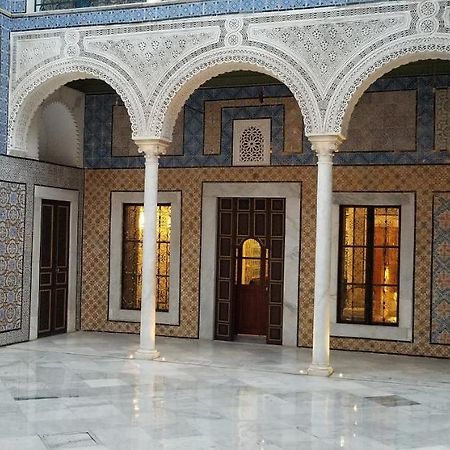 Palais Bayram Otel Tunus Dış mekan fotoğraf The courtyard of the palace