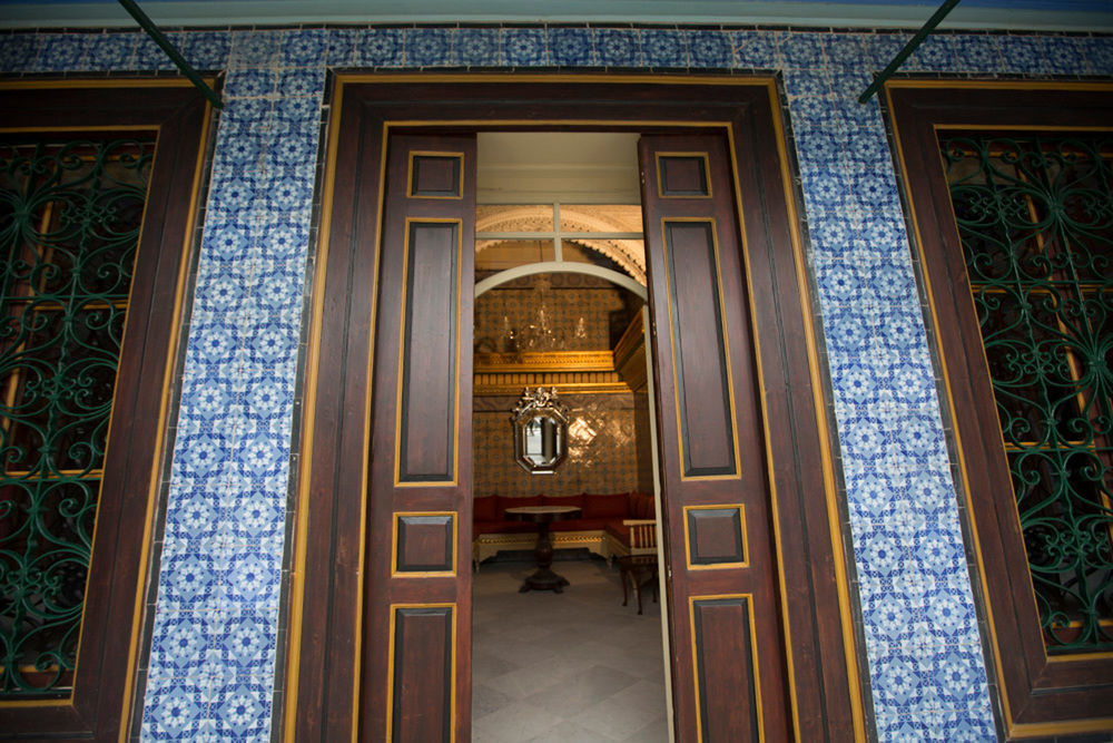 Palais Bayram Otel Tunus Dış mekan fotoğraf Entrance to the palace